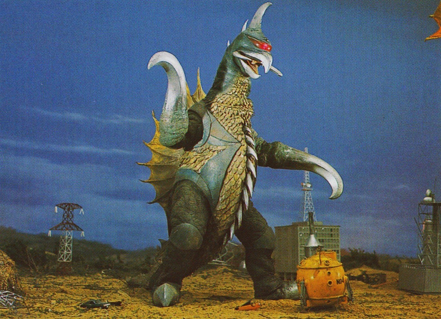 Gigan as he appears in GODZILLA VS. GIGAN